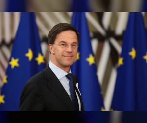 荷兰总理称阿联酋为创新企业的生活中心