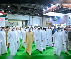穆罕默德·本·拉希德参观 2022 年阿拉伯旅游市场