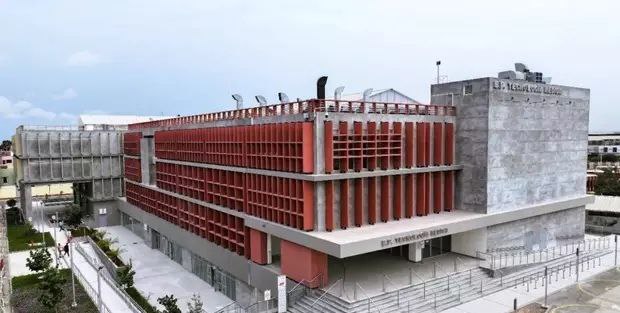 中企承建的秘鲁圣马尔科斯大学医学院项目顺利完成竣工验收