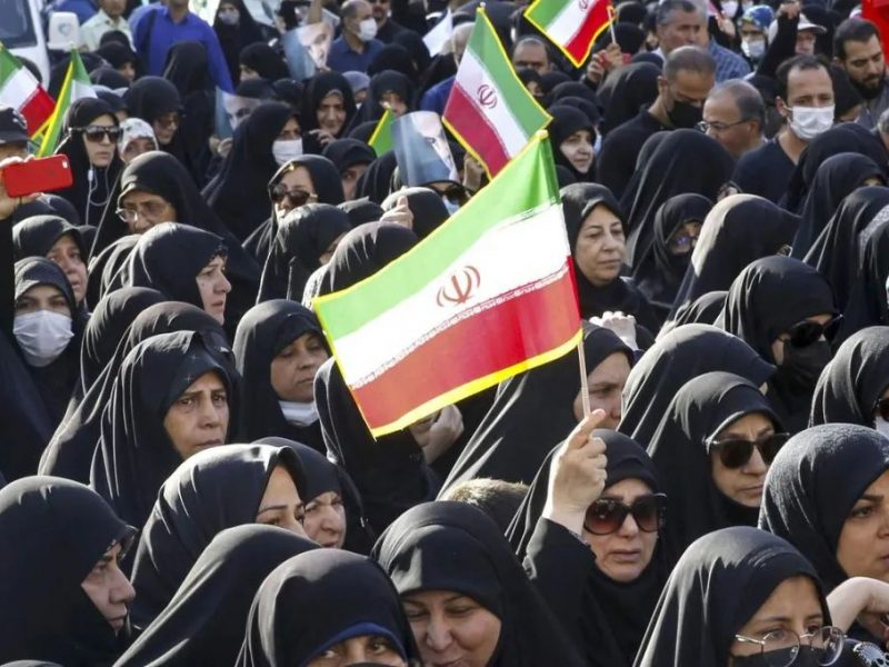 伊朗抗议活动取得胜利，道德警察被废除