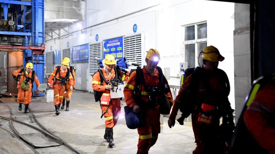 平顶山煤矿事故已致9人遇难、7人失联