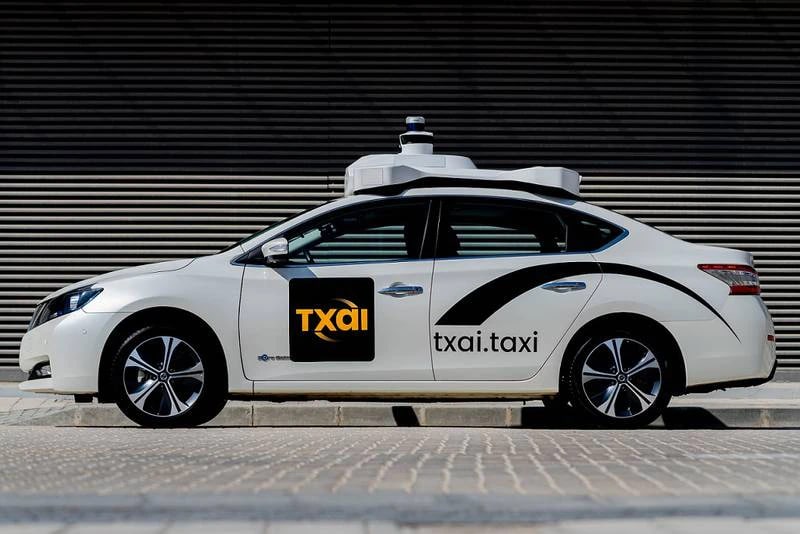阿联酋推出首辆无人驾驶出租车