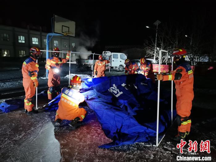 新疆乌什县发生7.1级地震 阿合奇县3人受伤