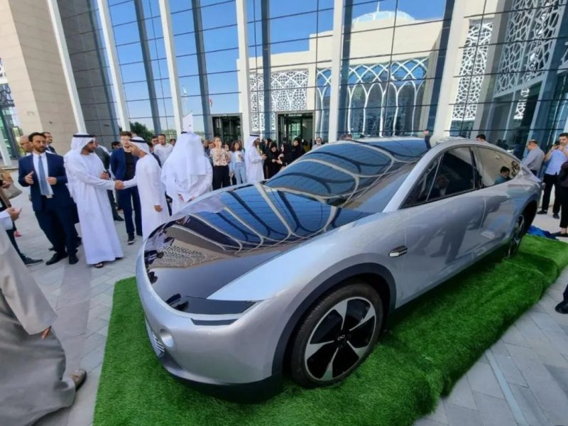 全球首辆远程太阳能电动汽车来到阿联酋，售价超过170万