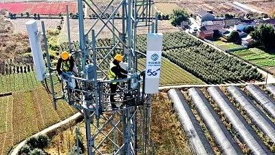 工信部：中国累计建成5G基站337.7万个