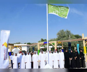 迪拜市政府在Nakheel公园、Barsha和Nahda池塘公园升起绿色旗帜