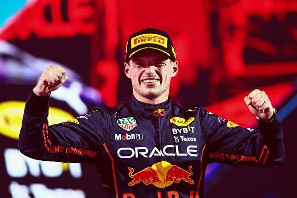 F1沙特站：维斯塔潘夺冠 ，中国车手周冠宇位列第11名