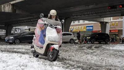 应急管理部：全面彻底排查整治各类消防安全风险隐患