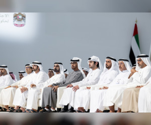 穆罕默德-本-扎耶德、穆罕默德-本-拉希德出席阿联酋政府年度会议闭幕式