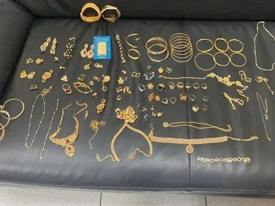 阿联酋警方在两天内破获盗窃案，找回价值35万的黄金饰品
