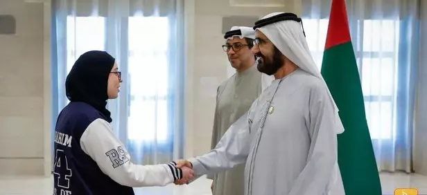 迪拜酋长接见了60名成绩最好的高中生