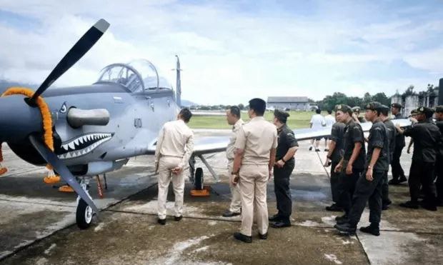 泰国接收首批两架AT-6攻击机