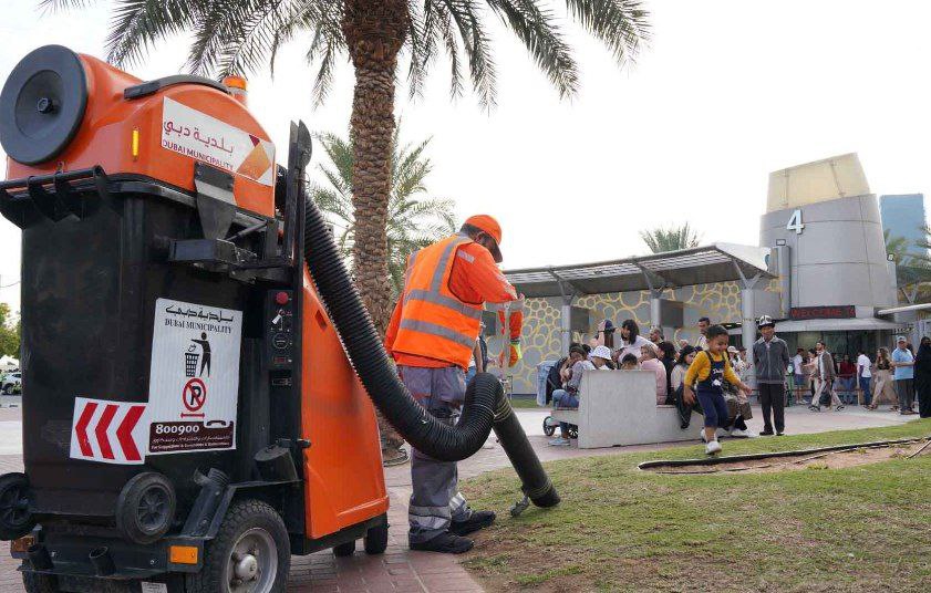 迪拜新年庆祝活动产生的所有垃圾在创纪录的时间内被清除