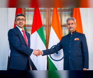 阿卜杜拉-本-扎耶德在新德里会见印度外交部长
