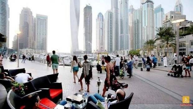 阿布扎比和迪拜的居民是最幸福的吗