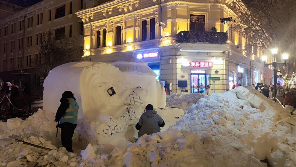 时光里丨哈尔滨雕雪人